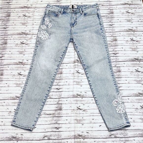 Driftwood Jackie High Rise Floral Embroidered Jeans - Picture 2 of 12